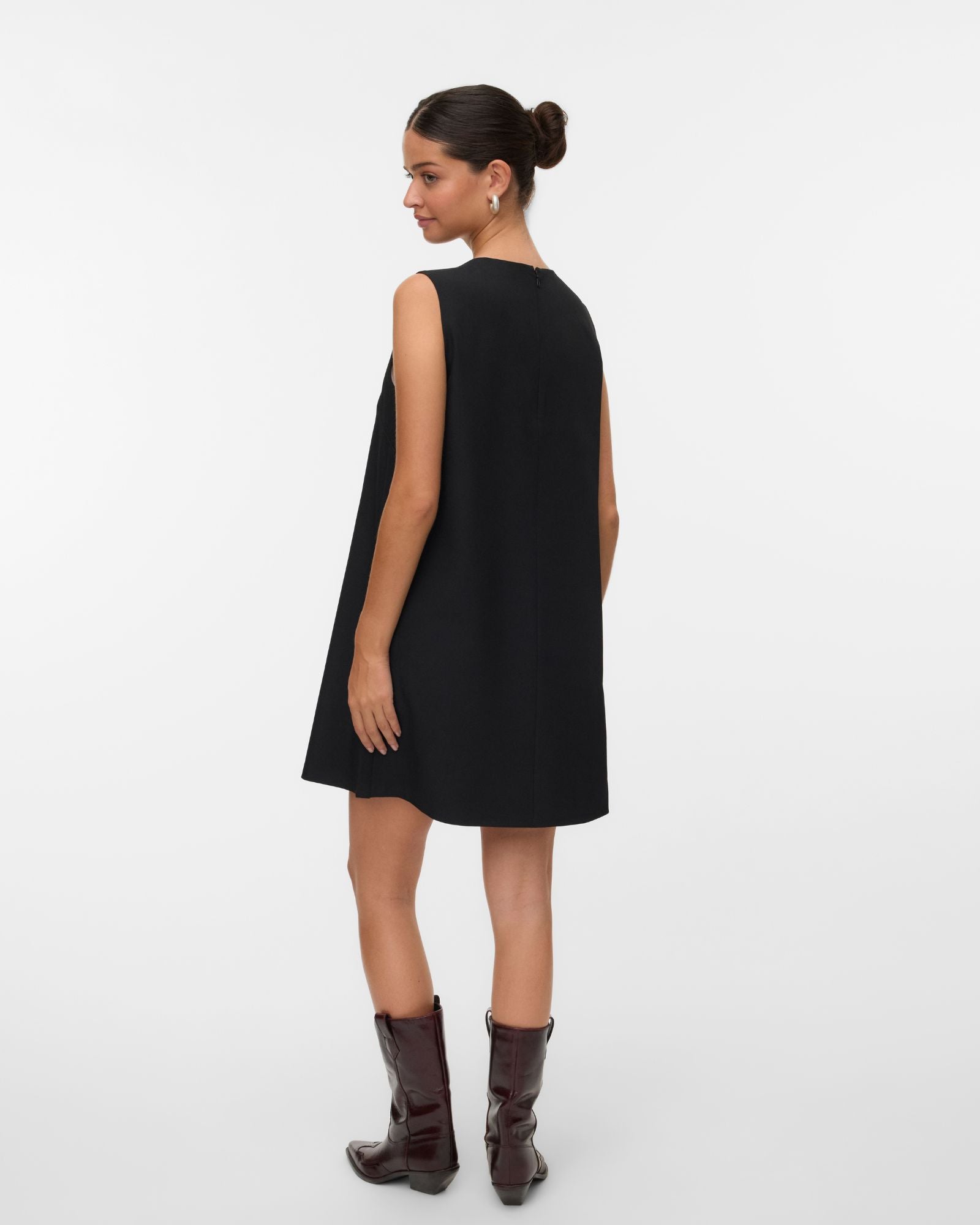 VMFAME BUTTONED MINI DRESS